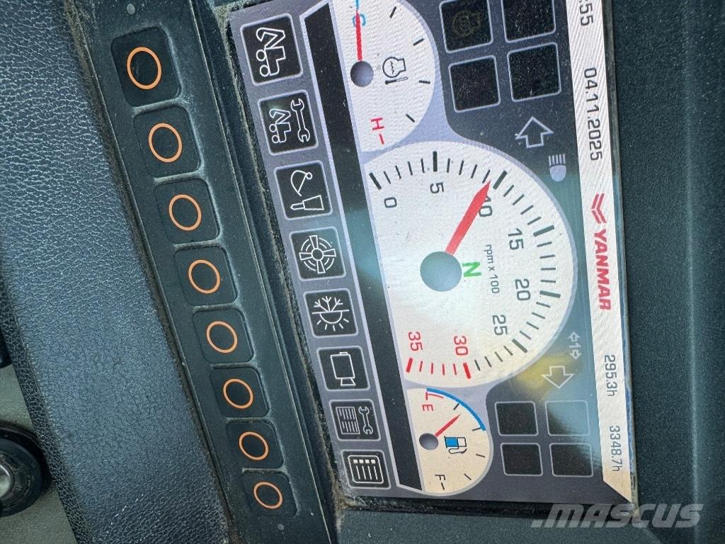 Yanmar B95W (40576) Ratiniai ekskavatoriai