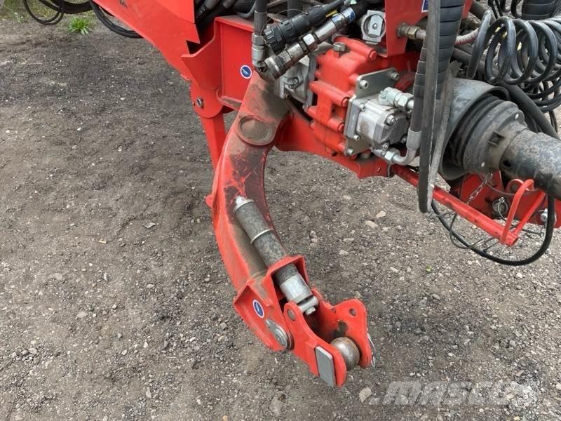 Kuhn GA13131 Grunto gramdymo technika