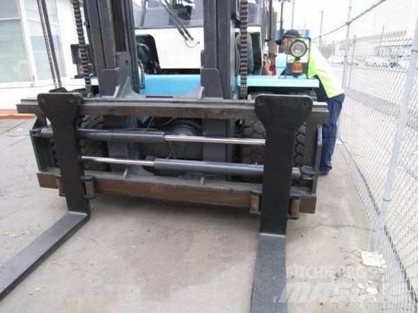 SMV SL12-600A Dyzeliniai krautuvai