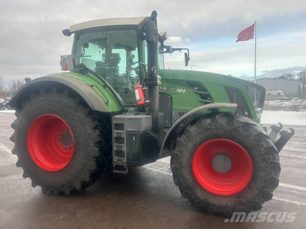 Fendt 824 Vario Traktoriai