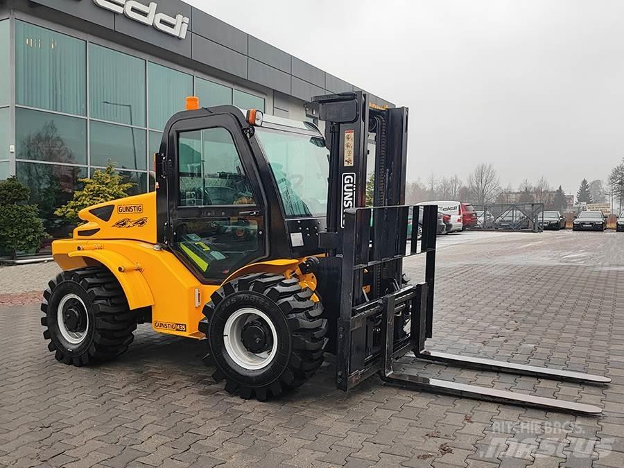  H35 4x4 Dyzeliniai krautuvai
