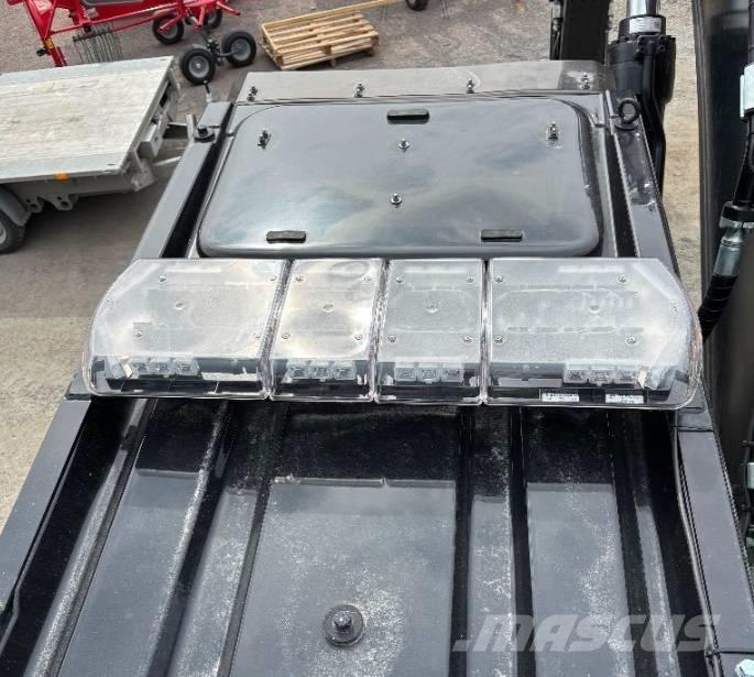 Hyundai HX 300 AL Vikšriniai ekskavatoriai