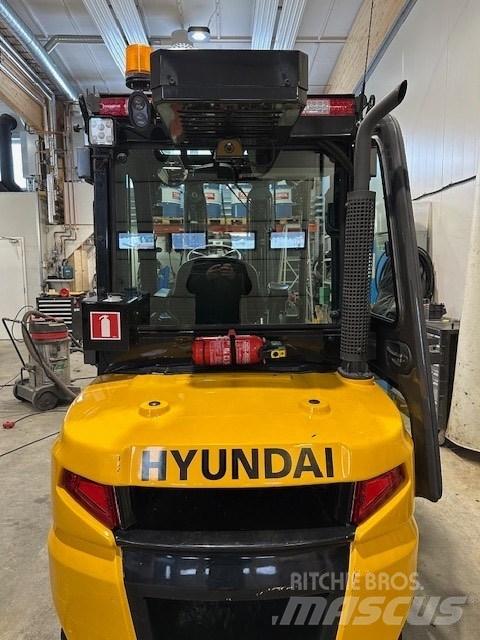Hyundai 35 DA-9 Dyzeliniai krautuvai