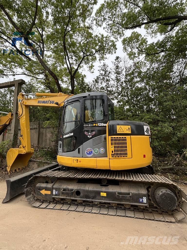 Komatsu PC 128 US Vikšriniai ekskavatoriai