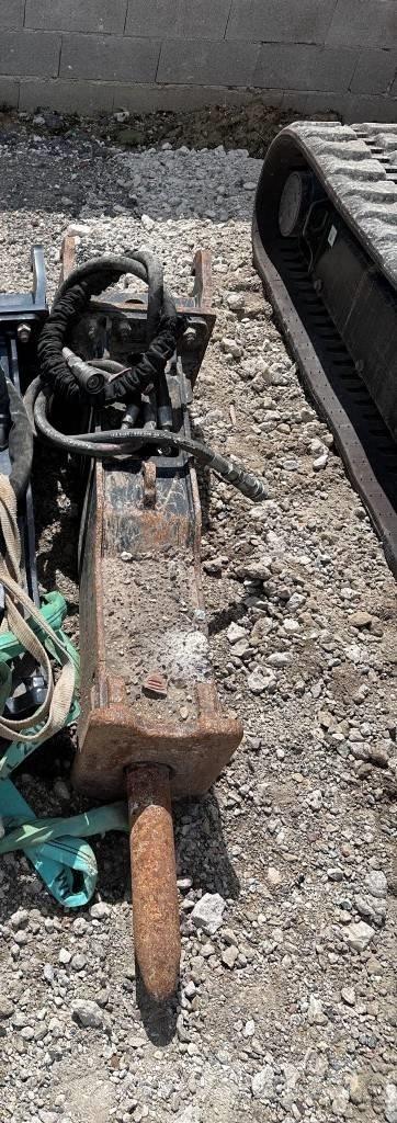CAT 308 CR VAB Vidutinės galios ekskavatoriai 7-12 t