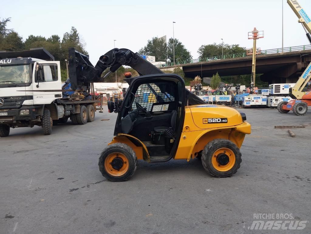 JCB 520-40 Teleskopiniai krautuvai