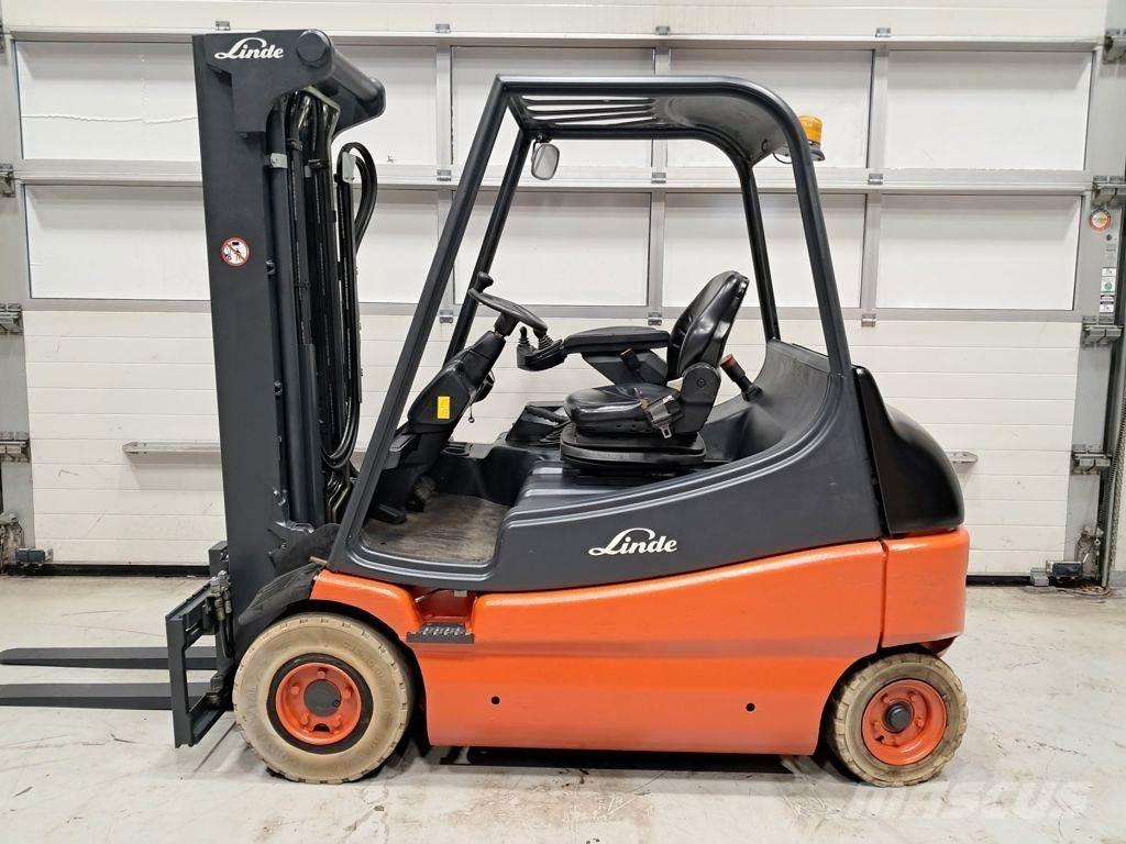 Linde E25/02 Elektriniai šakiniai krautuvai