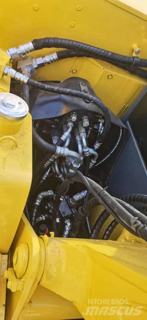 Komatsu PC 60-8 Vikšriniai ekskavatoriai