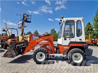 Kubota R 520 N Naudoti ratiniai krautuvai
