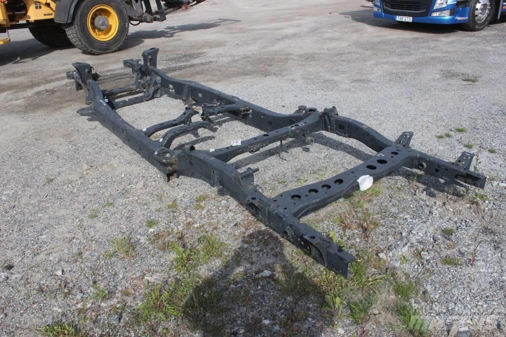 Toyota Hilux Važiuoklė ir suspensija