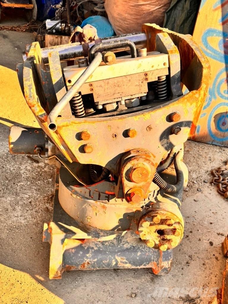 Liebherr LH-TR 20 Greito sujungimo jungtys