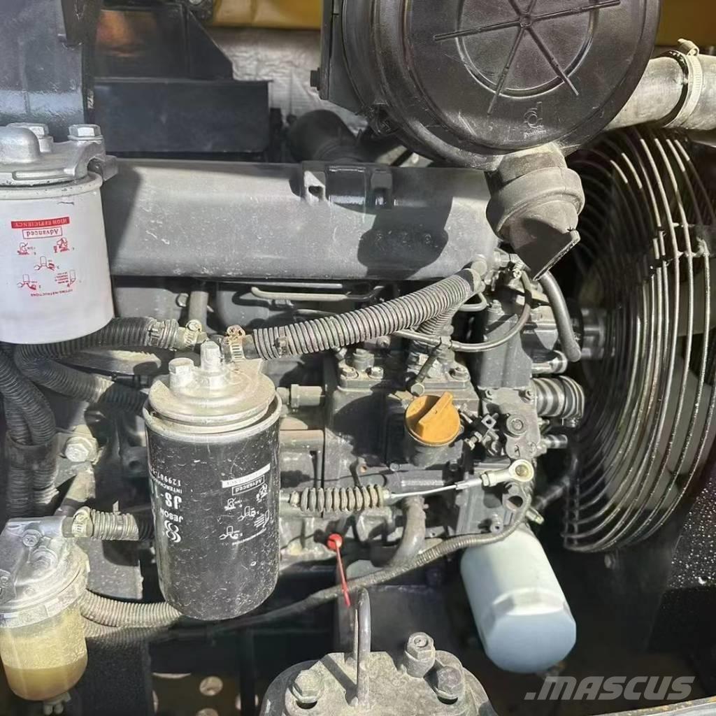 Komatsu PC 56-7 Vikšriniai ekskavatoriai