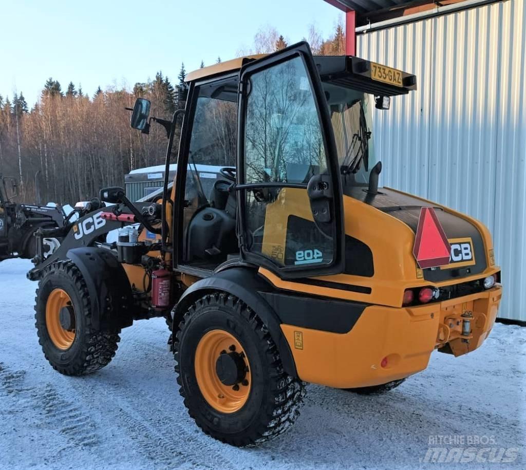 JCB 409 Naudoti ratiniai krautuvai