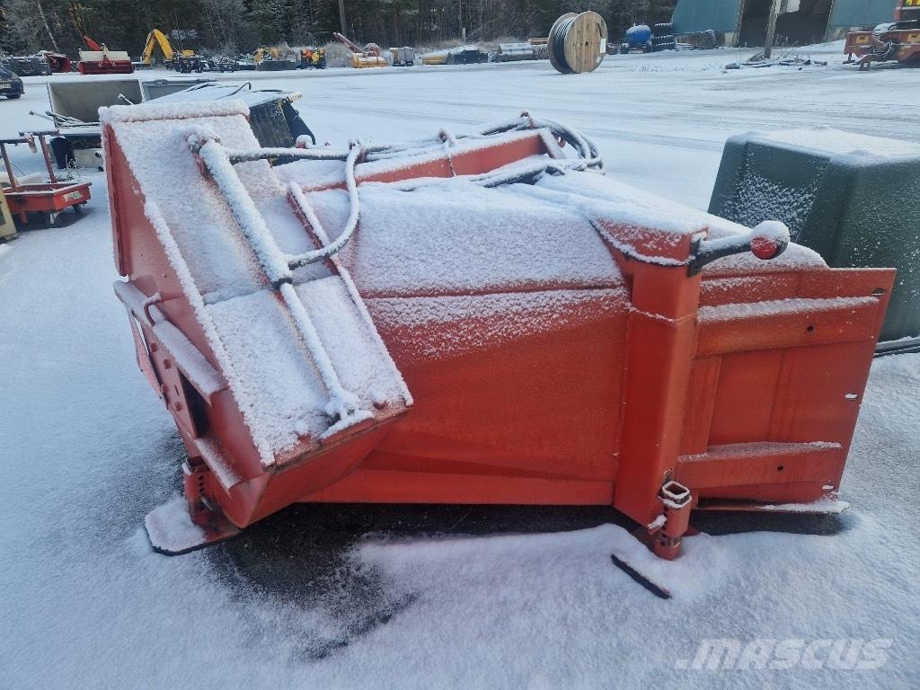 Esko 312 Sniego pūstuvai