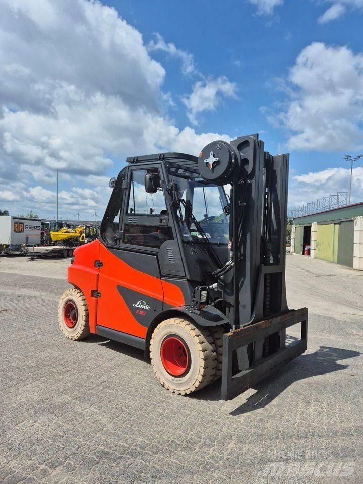 Linde E80-01/900 Statyba - Kita
