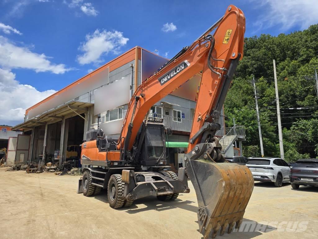 Doosan DX220W-7 Ratiniai ekskavatoriai