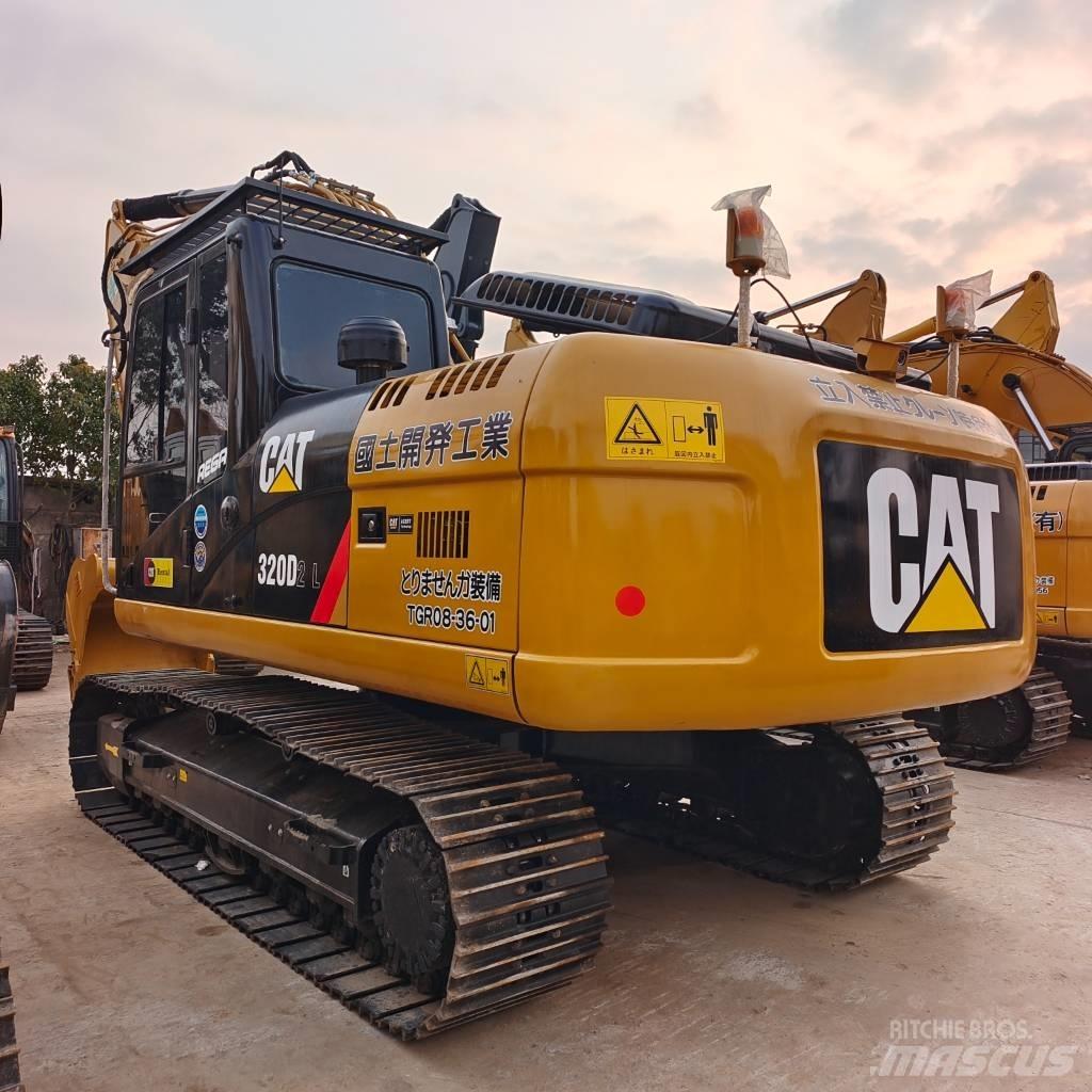 CAT 320D Vikšriniai ekskavatoriai