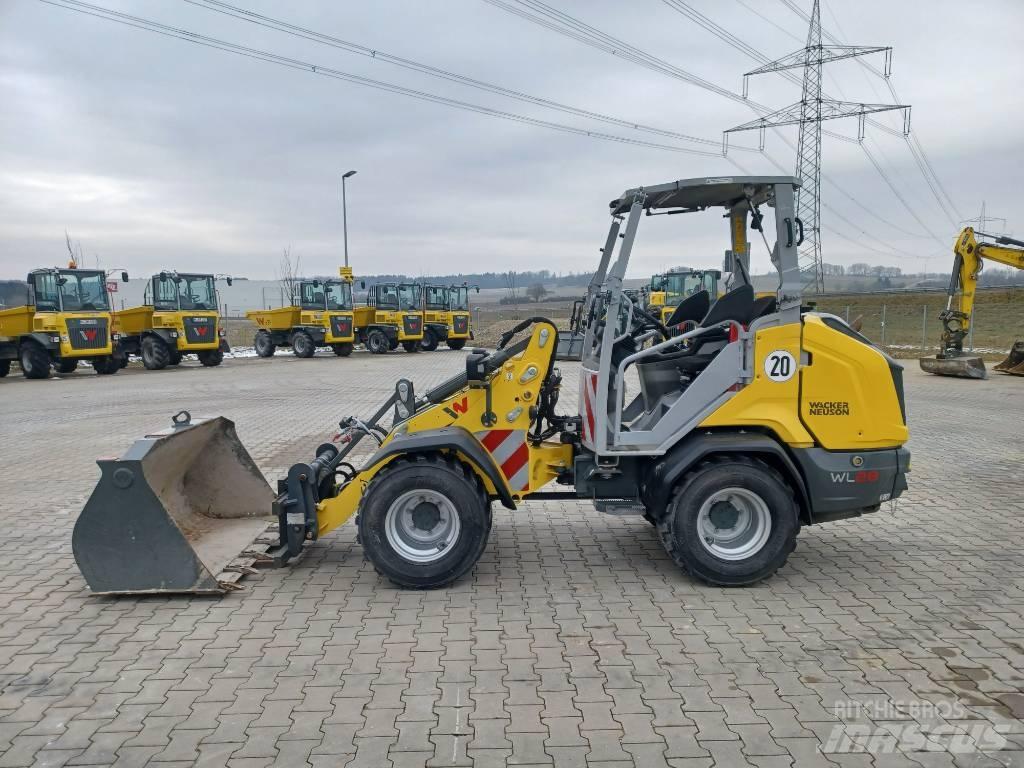 Wacker Neuson WL28 Naudoti ratiniai krautuvai