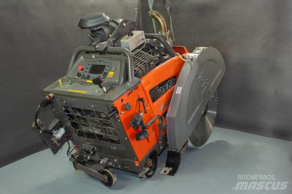 Husqvarna FS7000DL Akmens ir betono pjūklai