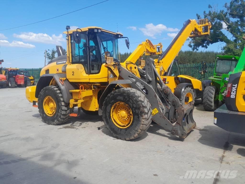 Volvo L 90 H Naudoti ratiniai krautuvai