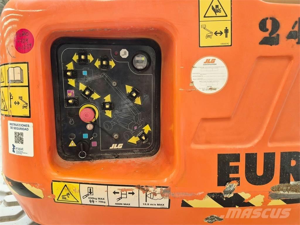 JLG E600JP Alkūniniai keltuvai