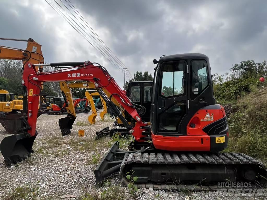 Kubota U 55 Vidutinės galios ekskavatoriai 7-12 t