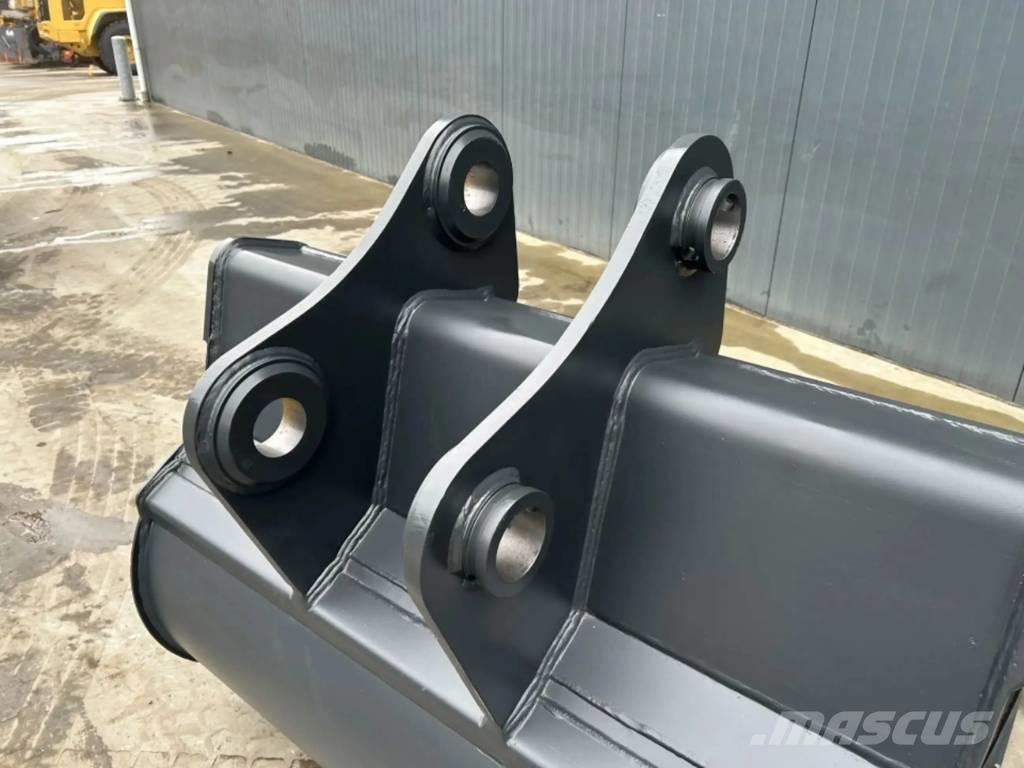 Hitachi ZX220 - 1.40m Kaušai