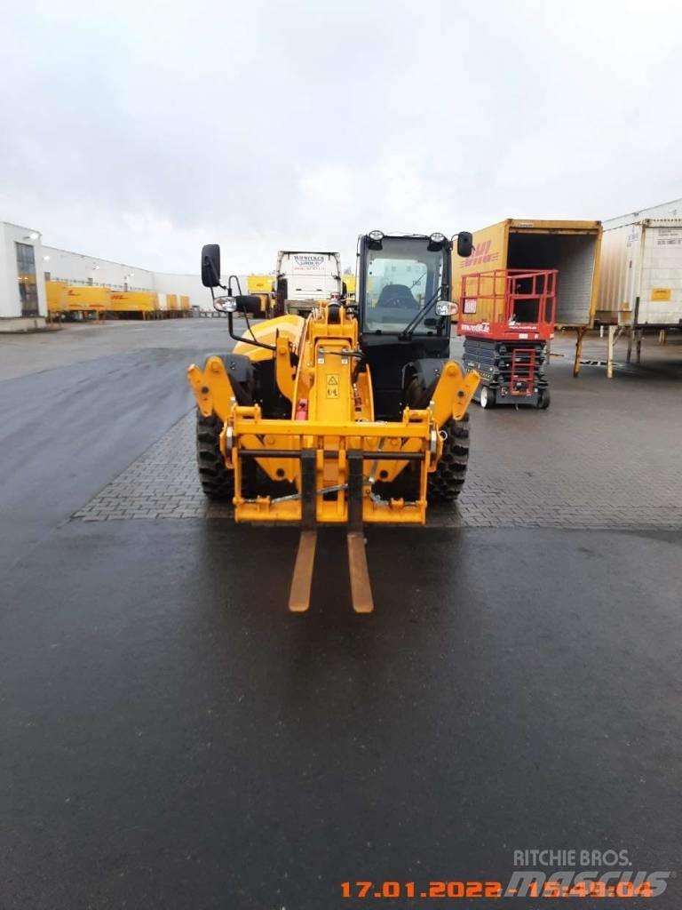 JCB 540-140 Teleskopiniai krautuvai