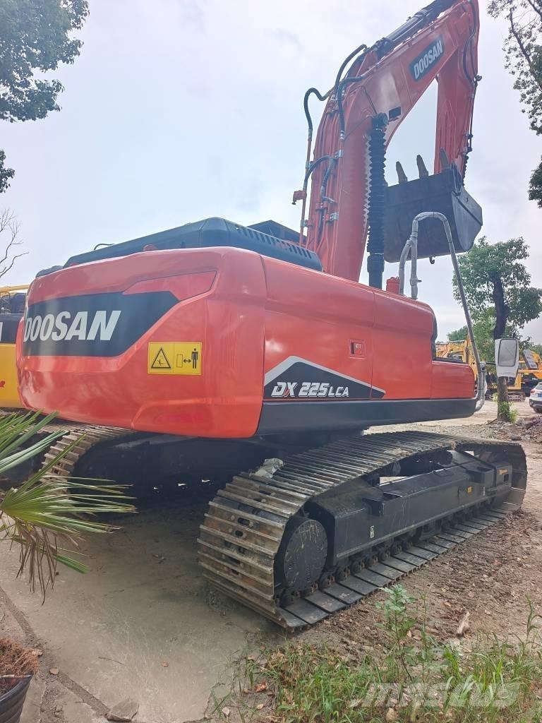 Doosan DX 225LC-9C Vikšriniai ekskavatoriai