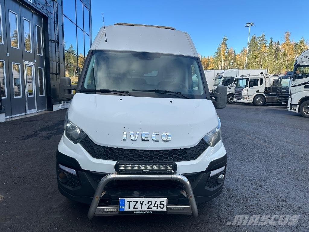 Iveco Daily 35S15 Krovininiai furgonai
