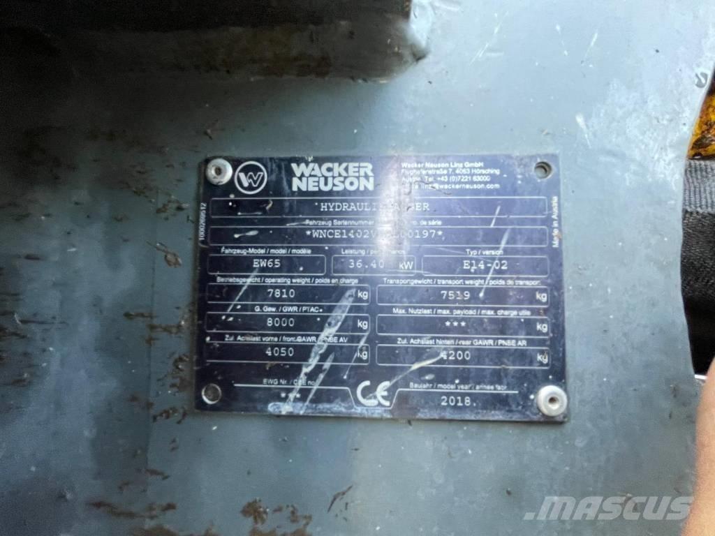 Wacker Neuson W65 Ratiniai ekskavatoriai