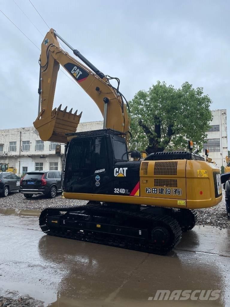 CAT 324 D Vidutinės galios ekskavatoriai 7-12 t