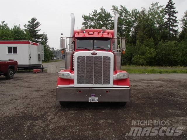Peterbilt 388 Naudoti vilkikai