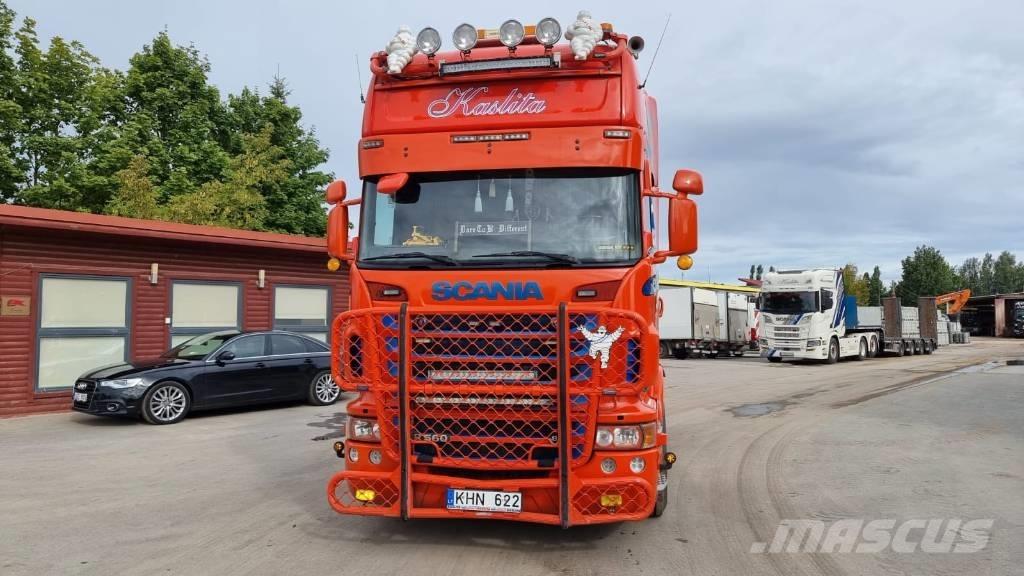 Scania R 560 Naudoti vilkikai