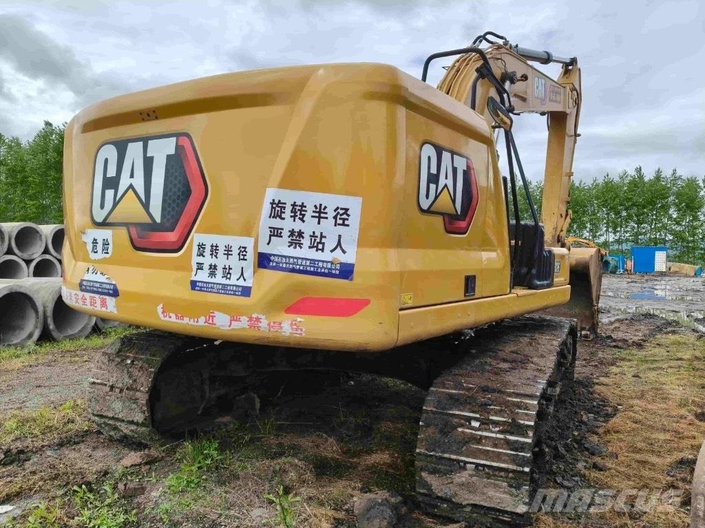 CAT 326 Vikšriniai ekskavatoriai