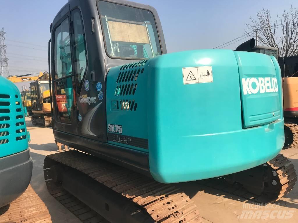 Kobelco SK 75 CSR Vikšriniai ekskavatoriai