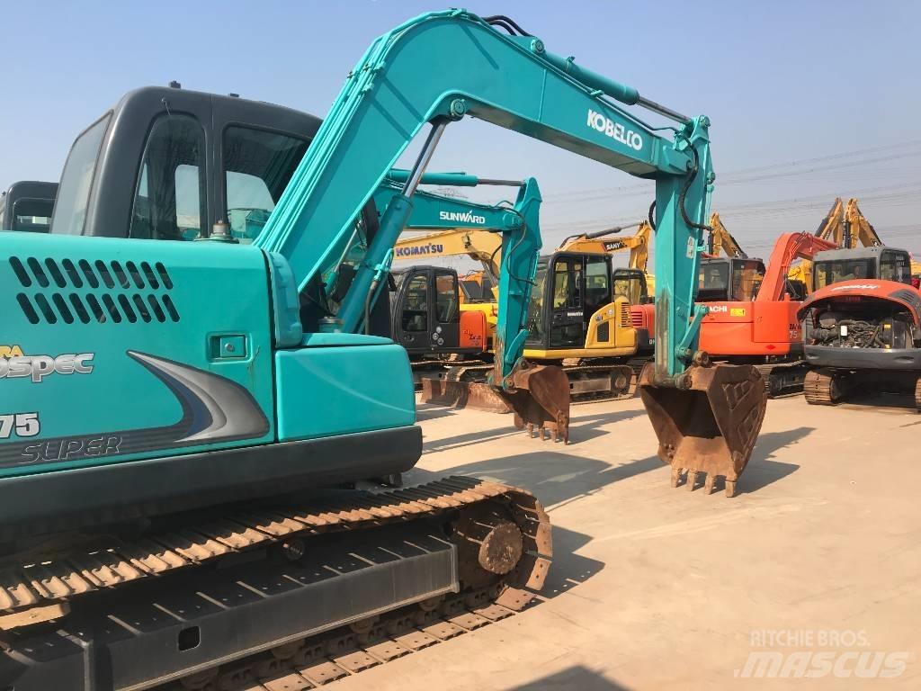 Kobelco SK 75 CSR Vikšriniai ekskavatoriai