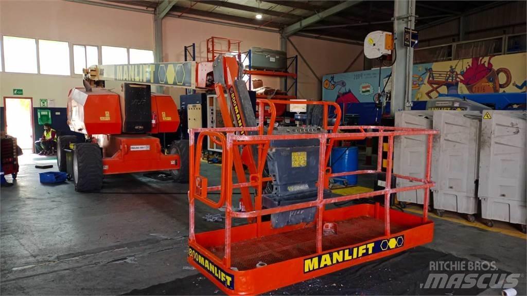 JLG 800AJ Alkūniniai keltuvai