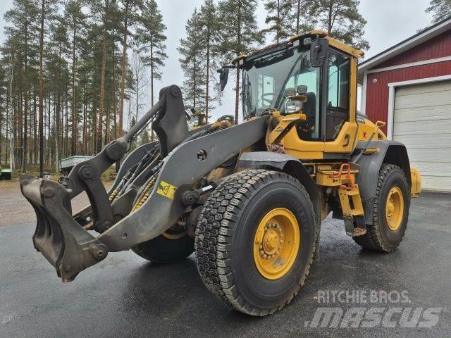 Volvo L70H Naudoti ratiniai krautuvai
