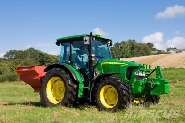 John Deere JD5100R Traktoriai