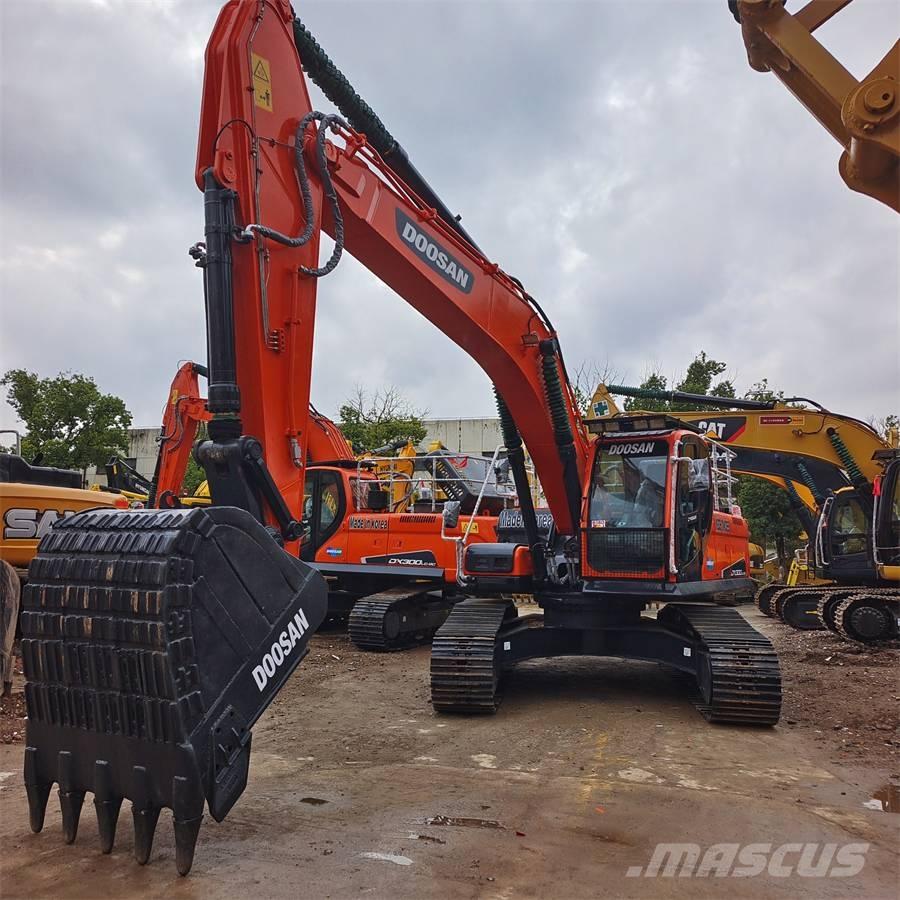 Doosan DX300LC-9C Vikšriniai ekskavatoriai