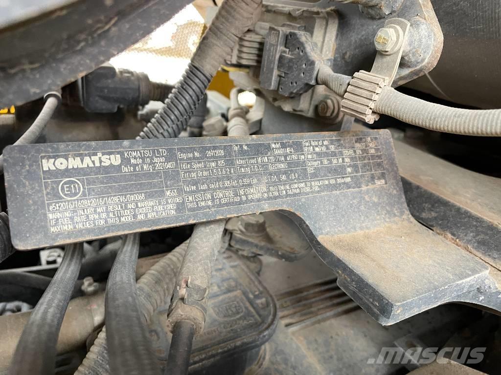 Komatsu D 65 PX-18E0 Vikšriniai buldozeriai