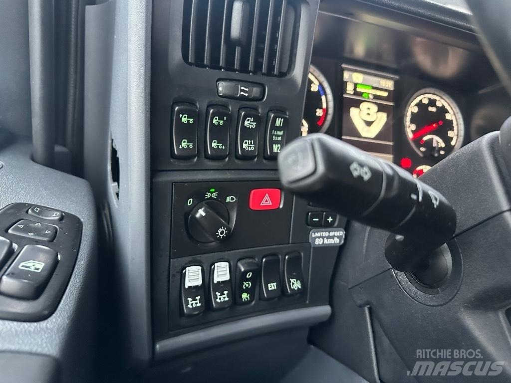 Scania R580 6x2*4 Sunkvežimiai su keliamuoju kabliu
