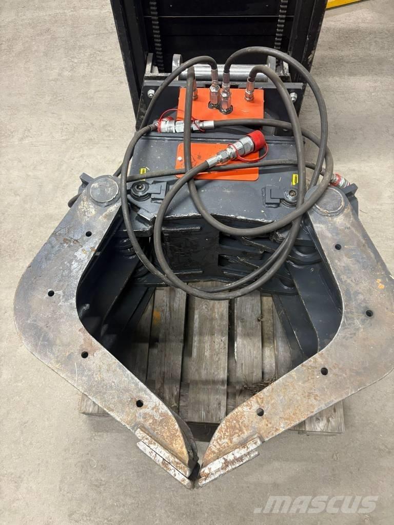 Cangini Benne 450 PF Griebtuvai