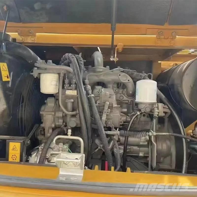 Sany SY 95 C Vikšriniai ekskavatoriai
