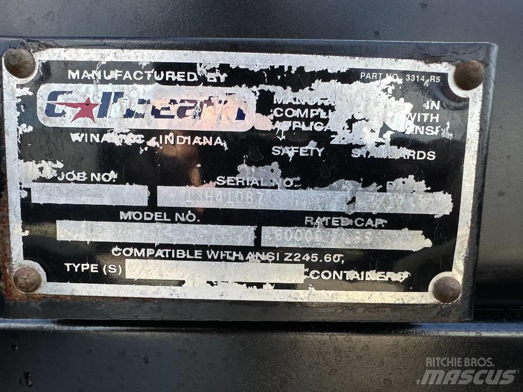 Mack GU813 Savivarčiai su kabeliniu keltuvu