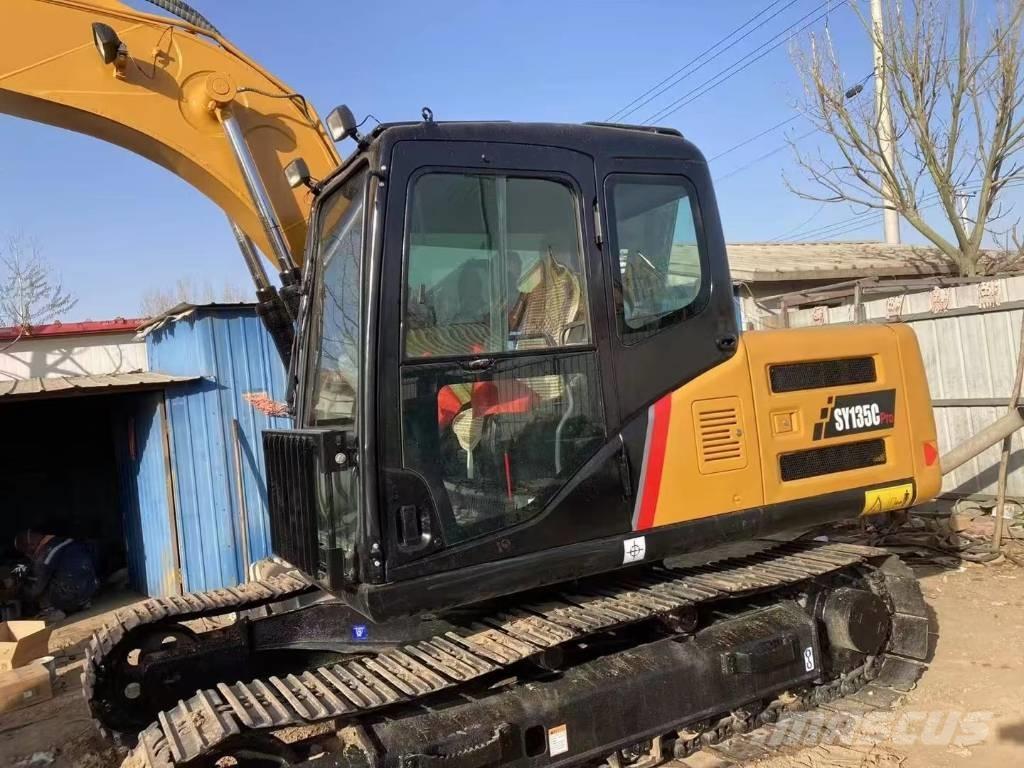 Sany SY 135 Vikšriniai ekskavatoriai