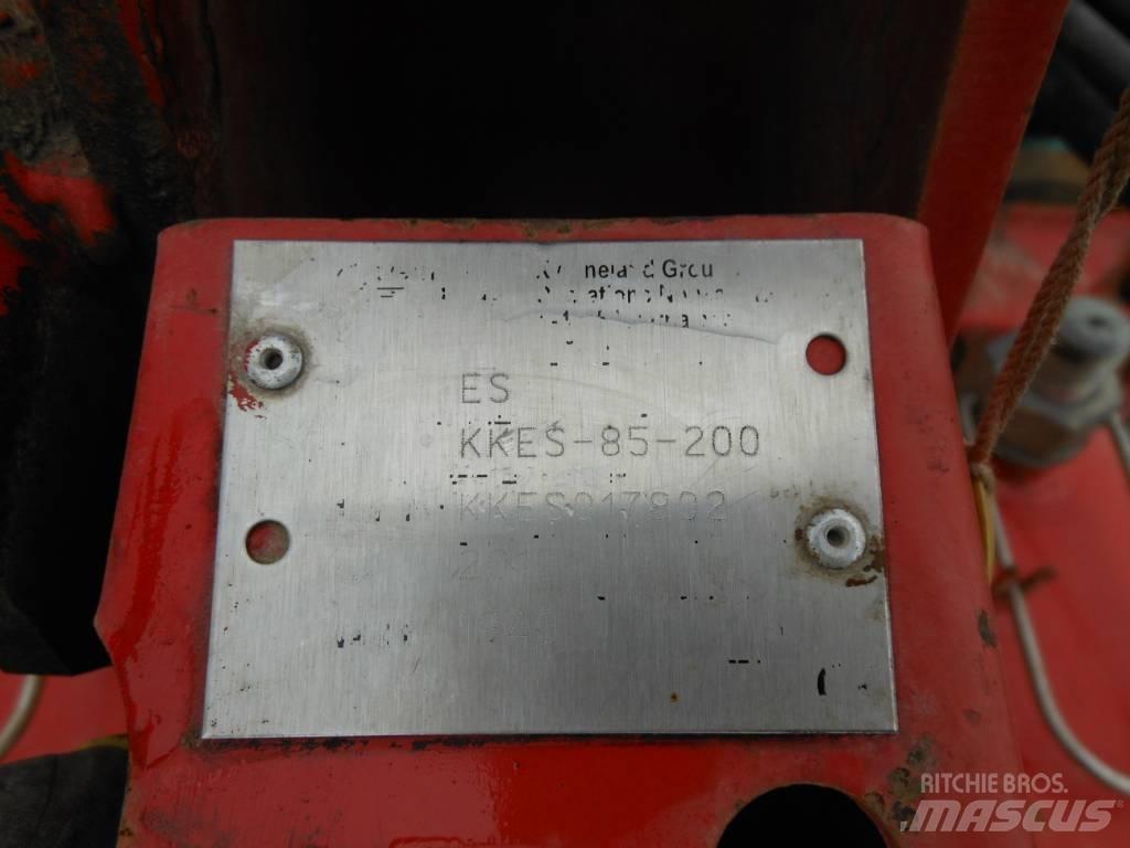 Kverneland ES85 Apverčiamieji plūgai