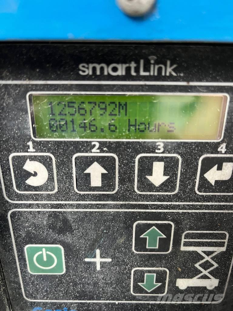 Genie 2646 Žirkliniai keltuvai