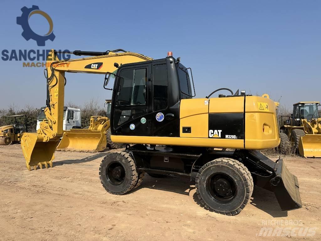CAT M 320 D Ratiniai ekskavatoriai